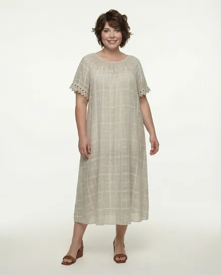 Baumwollkleid mit Spitze in taupe von Spaziodonna