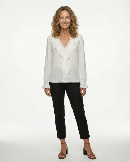 Blusenshirt mit Volant in wei� von Lamiar
