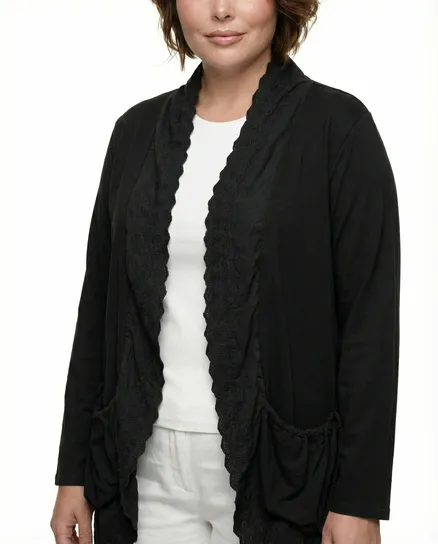 Cardigan mit Spitze in schwarz von Diana