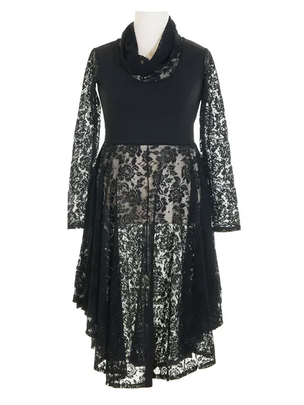 Chasuble Kleid mit Spitze in schwarz von FASHION