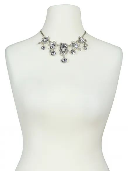 Kette mit Strasstropfen in Kette mit Strasstropfen von Fashion Jewelry