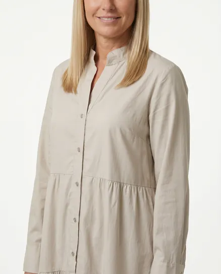 Hemdblusenkleid in beige von New Collection