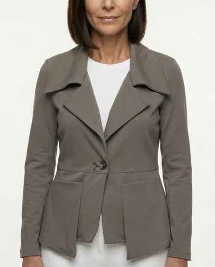 Jerseyjacke tailliert in braun von FASHION