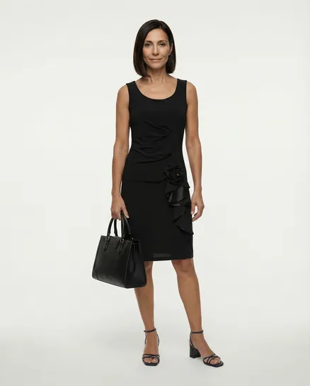 Jerseykleid mit Volant in schwarz von esperance Paris