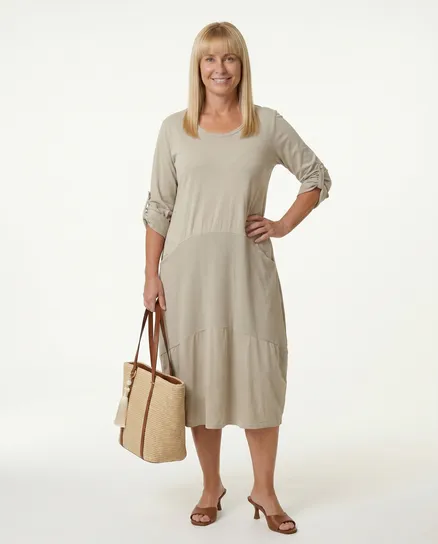 Kleid Ballonschnitt in beige von Spaziodonna