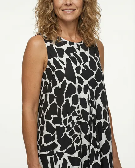 Kleid Giraffen Print in schwarz von Wendy