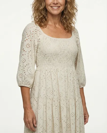 Kleid mit Lochspitze in beige von H. Trend