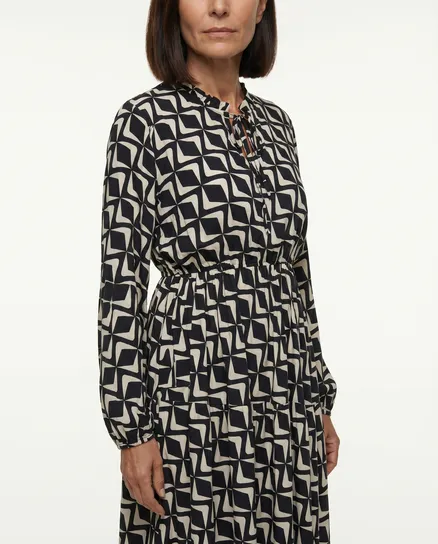 Kleid mit Print in schwarz von Made in Italy