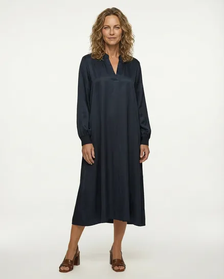 Kleid mit Seide in blau von Style Touch
