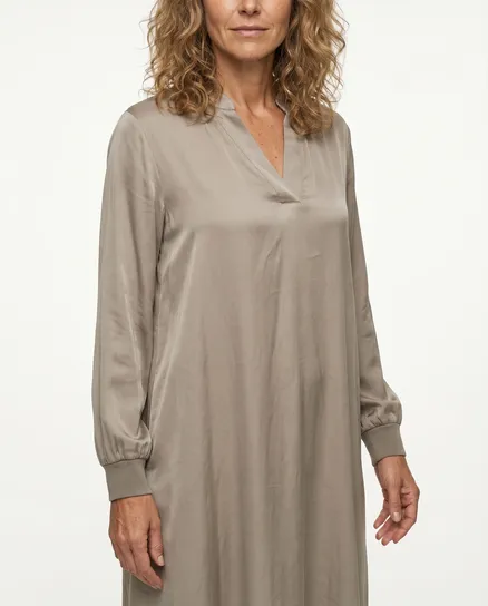 Kleid mit Seide in braun von Style Touch