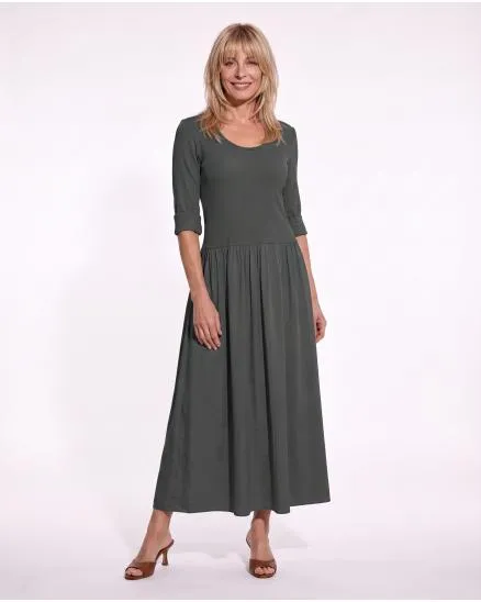 Kleid mit Seide in grau von Selected Touch
