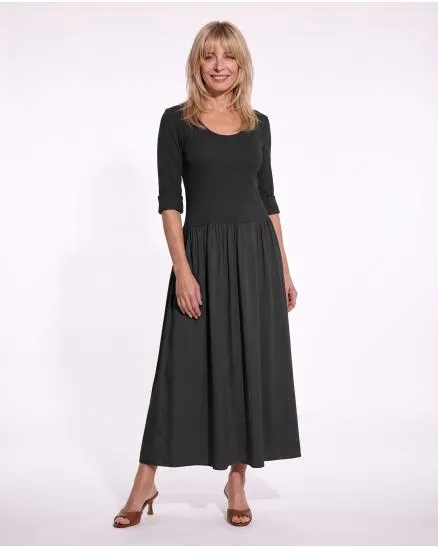 Kleid mit Seide in schwarz von Selected Touch