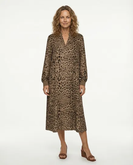 Kleid mit Seide Leoprint in camel von Style Touch