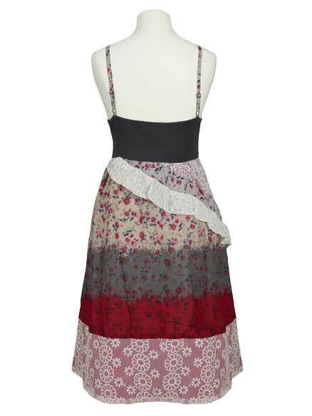 Kleid mit Spitze in bunt von Lulu H