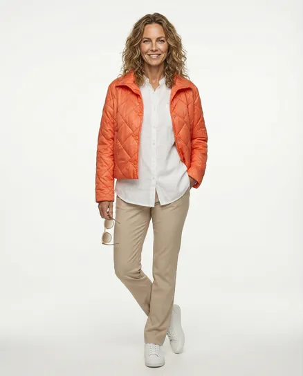 Kurze Steppjacke in orange von Made in Italy