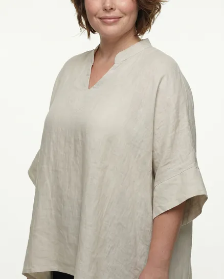Leinenbluse Stehkragen in beige von Puro Lino
