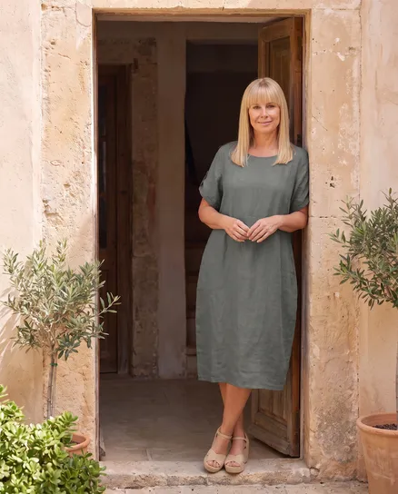 Leinenkleid Basic in khaki von Puro Lino