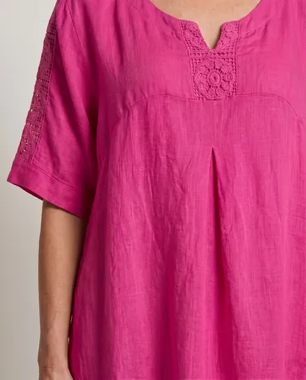 Leinenkleid mit Spitze in fuchsia von Puro Lino