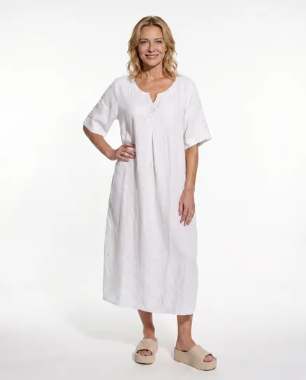 Leinenkleid mit Spitze in wei� von Puro Lino