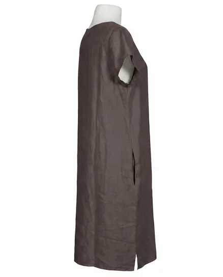 Leinenkleid Schlitzausschnitt in braun von Puro Lino