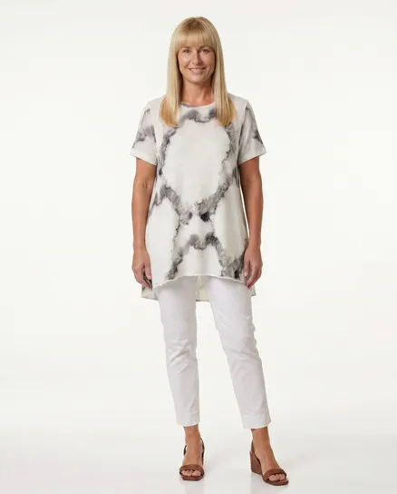 Longshirt A-Linie in ecru von Esvivid