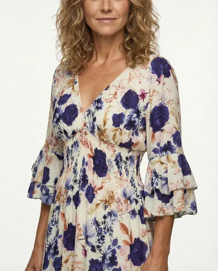 Maxikleid mit Blumen in blau von H. Trend