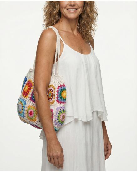 Maxikleid mit Seide in weiss von H. Trend