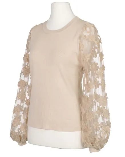 Pullover mit Bl�ten�rmeln in beige von Clara