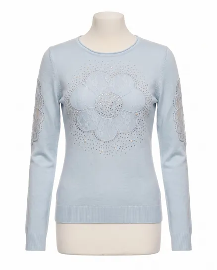 Pullover mit Spitze in hellblau von Memory & Co