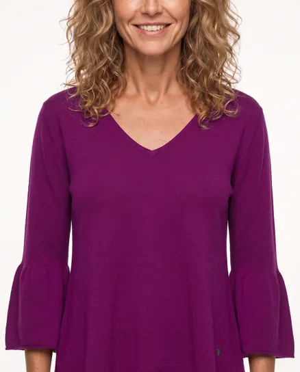 Pullover mit Trompetenarm in beere von Made in Italy
