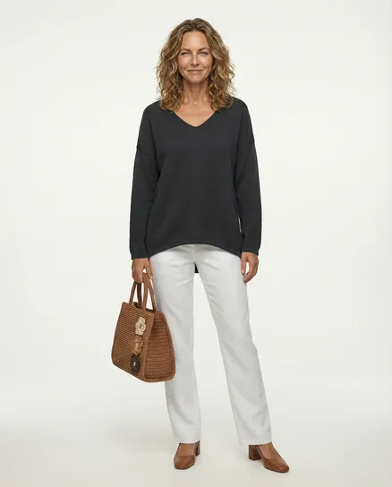 Pullover V-Ausschnitt in schwarz von Selected Touch