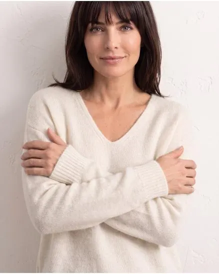 Pullover V-Ausschnitt in wollwei� von Made in Italy