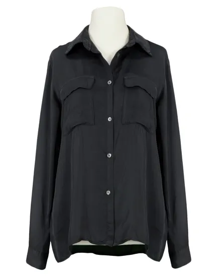 Satin Bluse in schwarz von Monday Afternoon