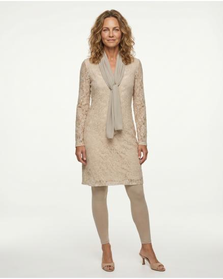 Spitzenkleid in beige von Montan