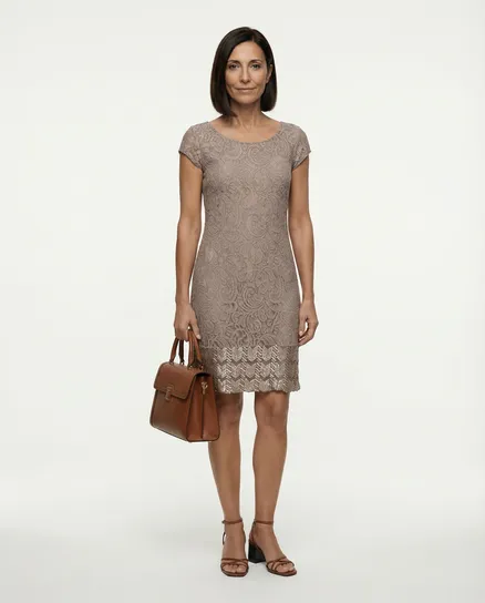 Spitzenkleid Pailletten in braun von Spaziodonna