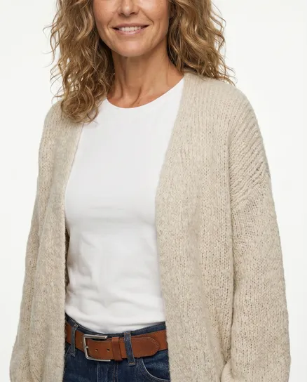 Strickh�lle mit Alpaka in beige von Diana