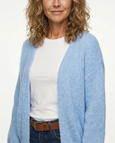 Strickh�lle mit Alpaka in hellblau von Diana