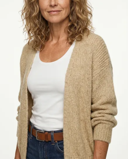Strickh�lle mit Alpaka in karamell von Diana