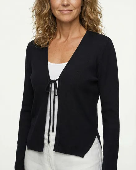 Strickjacke Feinstrick in schwarz von Spaziodonna