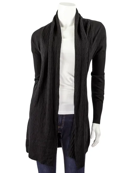 Strickjacke mit Zopfmuster in schwarz von T.T.Alice Fashion