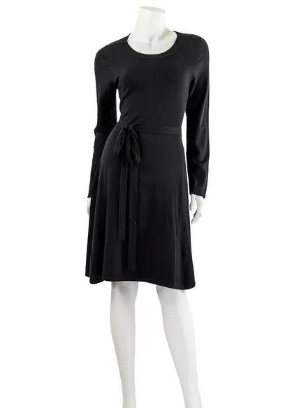 Strickkleid in schwarz von XUNA