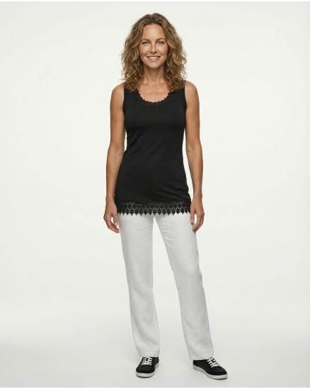 Top mit Spitze in schwarz von RESTART