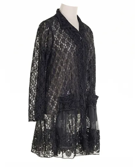 Spitzenjacke mit Seide in schwarz von Manga