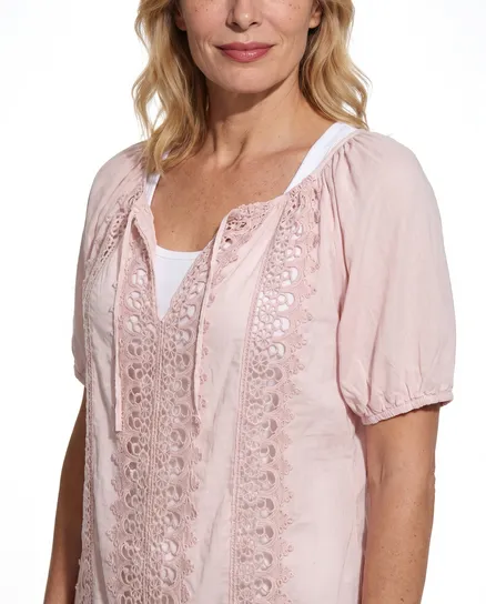 Bluse mit H�kelspitze in rosa von Montan