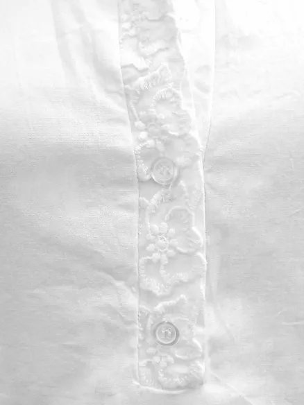 Tunika Bluse Stickerei in wei� von RESTART