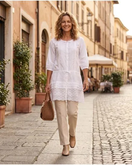 Tunika mit Stickerei in wei� von Made in France