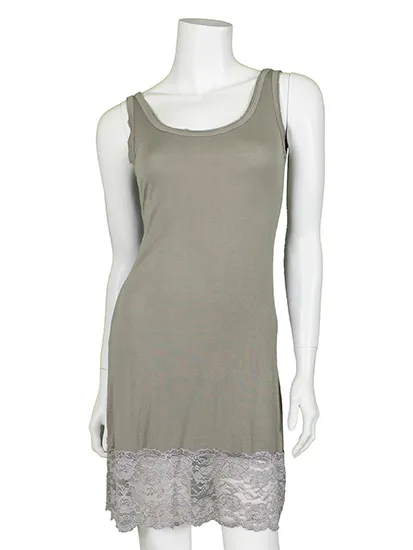 Unterkleid mit Spitze in taupe von colori d inverno