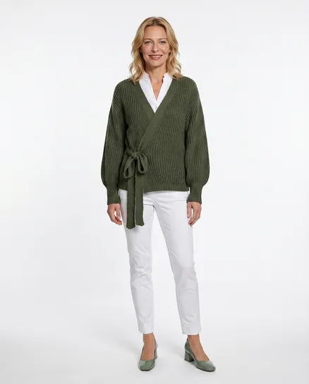Wickel Strickjacke in oliv von Diana
