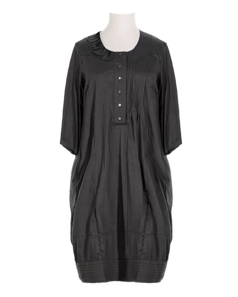 Ballonkleid mit Seide in  schwarz von Manga (Bild 1)