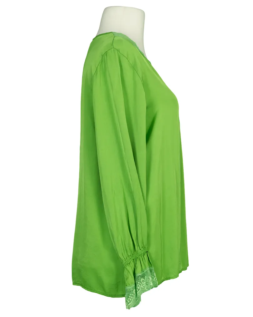 Blusenshirt mit Spitze in  apfelgr�n von Made in Italy (Bild 2)